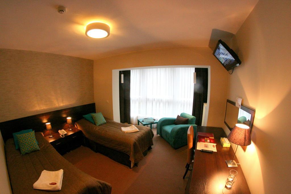 Hotel I Restauracja Złoty Las Habitación foto