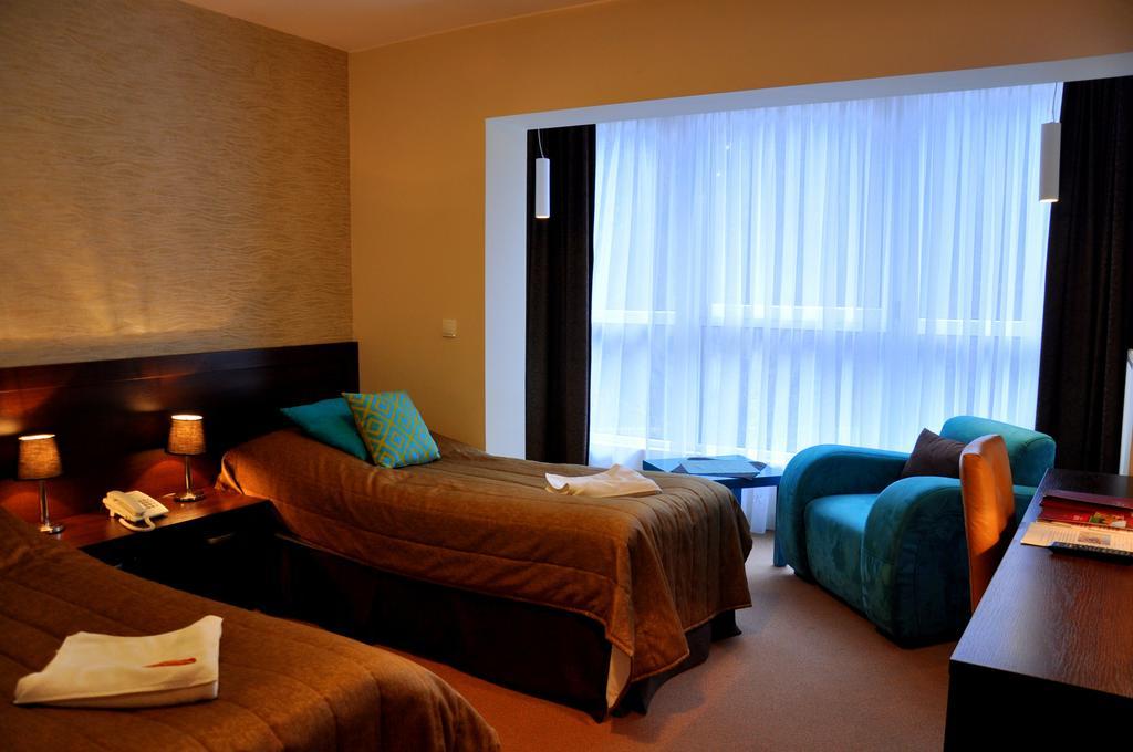 Hotel I Restauracja Złoty Las Habitación foto